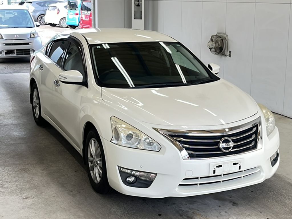 NISSAN TEANA