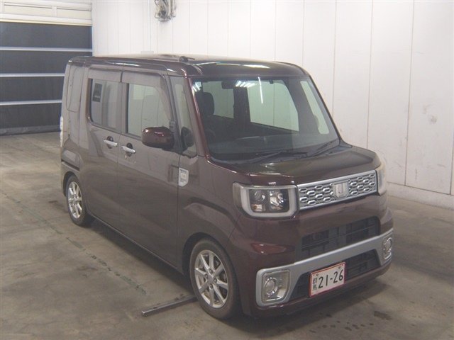 DAIHATSU WAKE