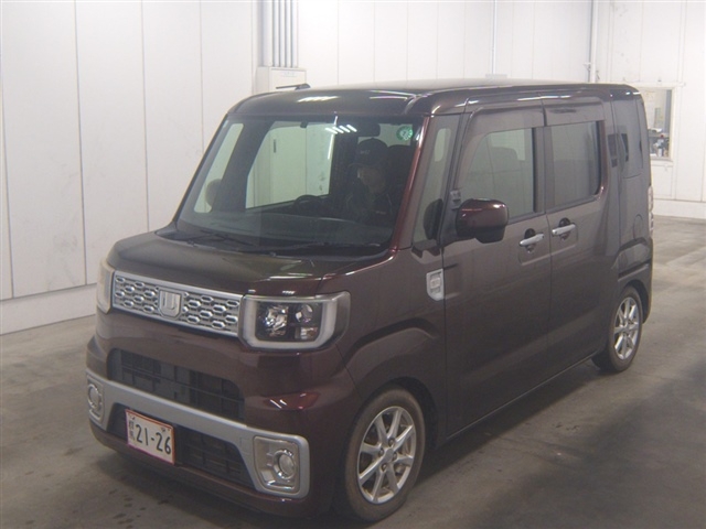 DAIHATSU WAKE