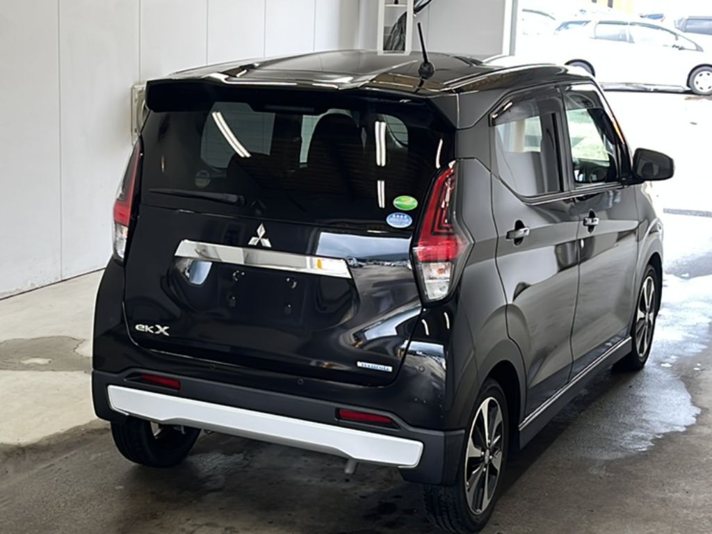 MITSUBISHI EK X
