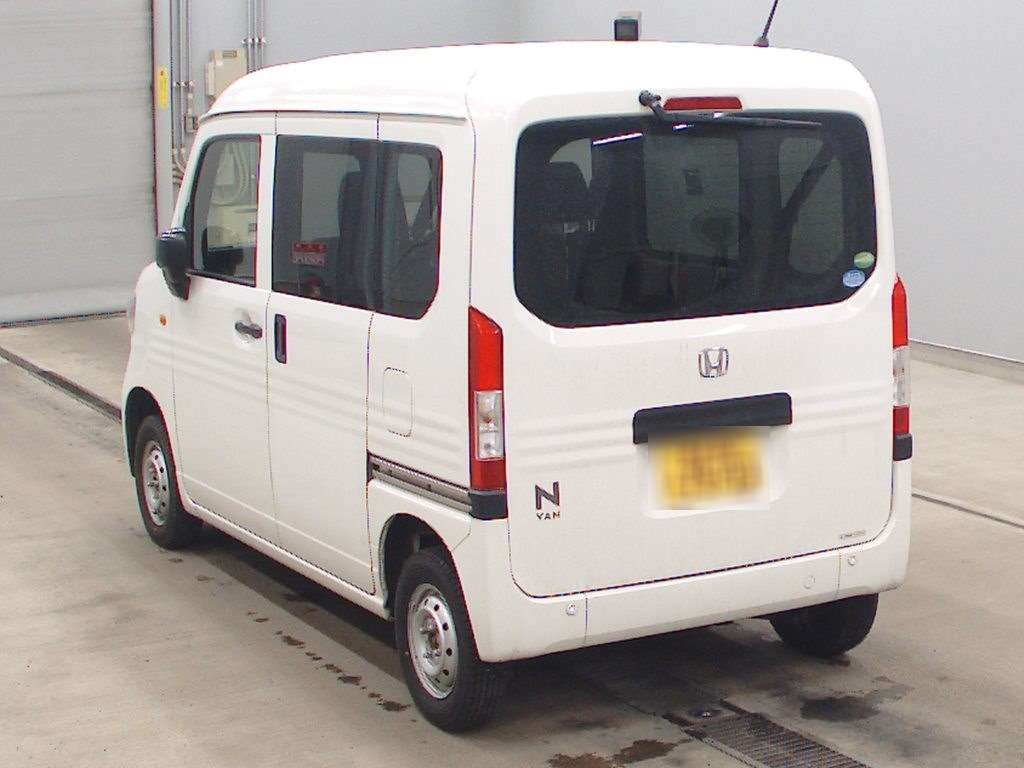 HONDA N-VAN