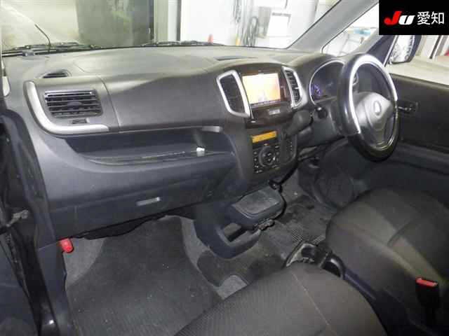 MITSUBISHI DELICA D:2