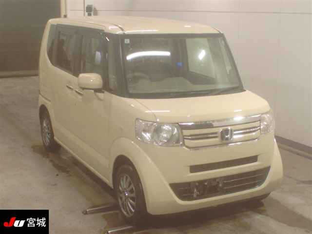 HONDA N-BOX