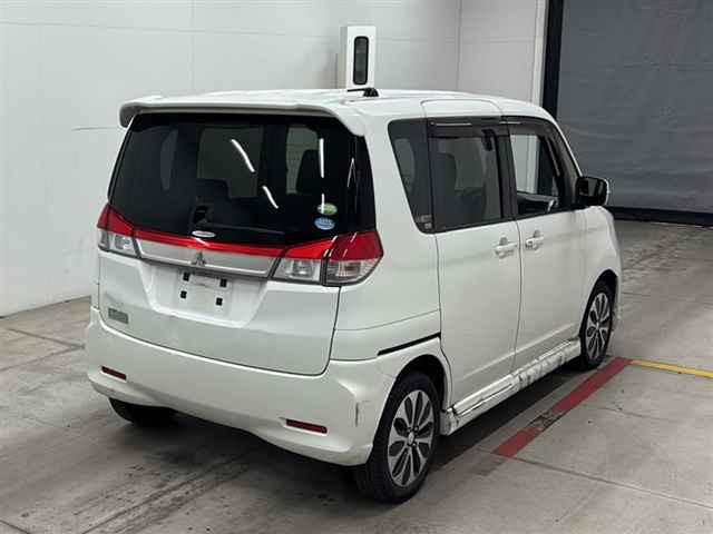 MITSUBISHI DELICA D:2