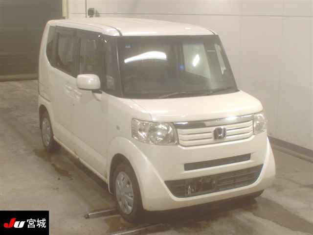 HONDA N-BOX
