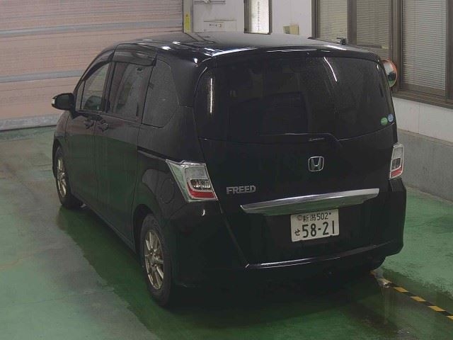 HONDA FREED
