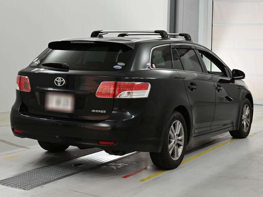 TOYOTA AVENSIS