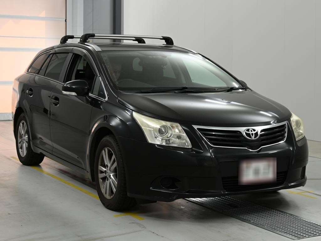 TOYOTA AVENSIS