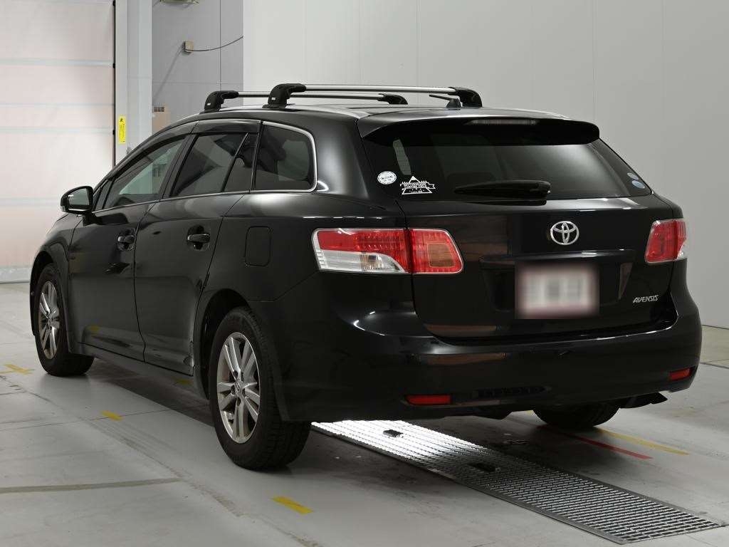 TOYOTA AVENSIS