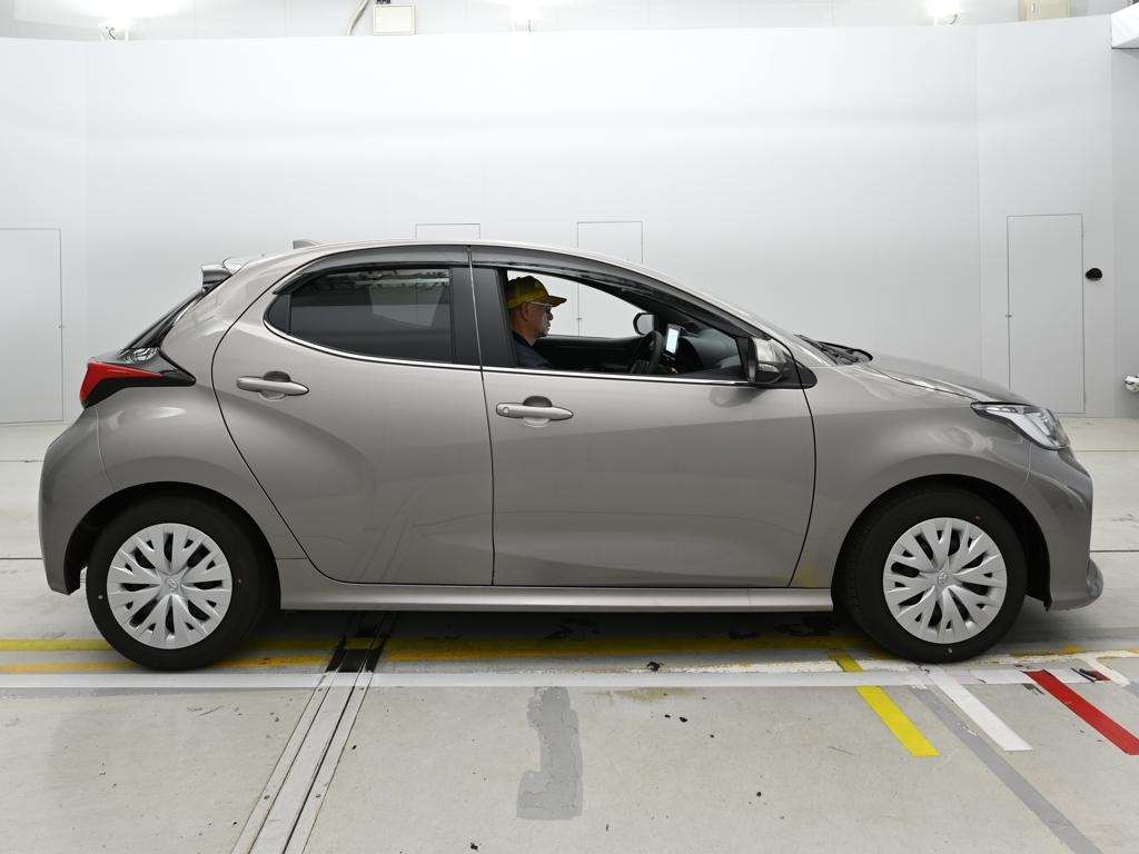 TOYOTA YARIS