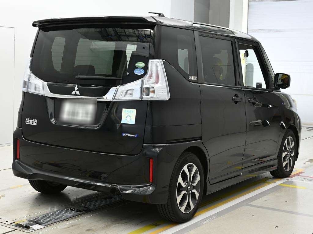 MITSUBISHI DELICA D:2