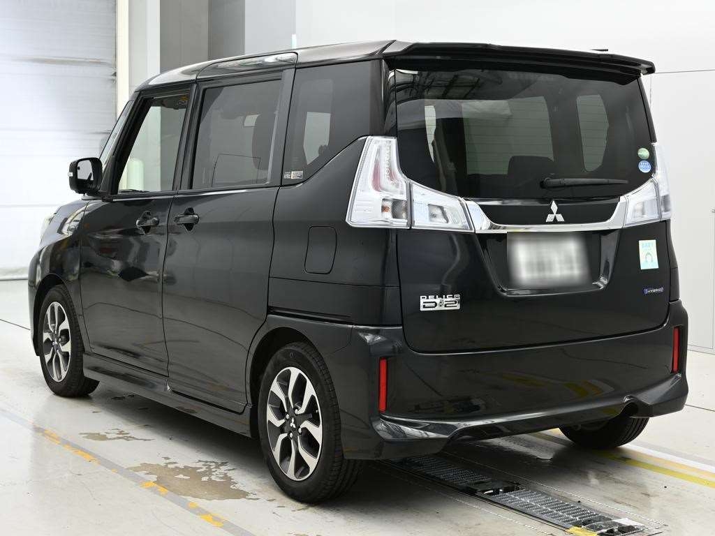 MITSUBISHI DELICA D:2