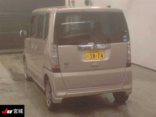 HONDA N-BOX