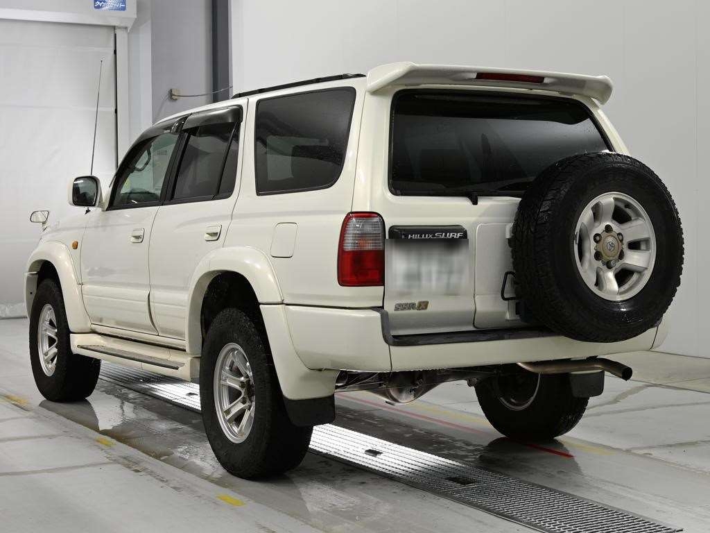 TOYOTA HILUX SURF