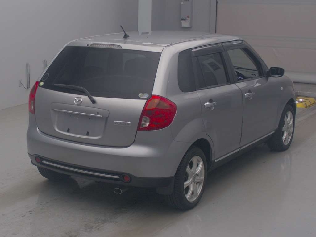 MAZDA VERISA