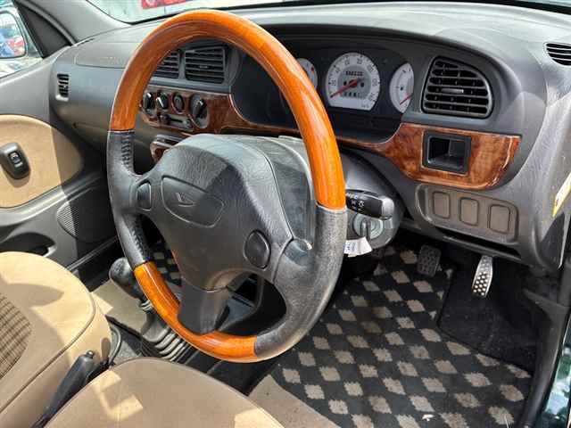 DAIHATSU MIRA GINO