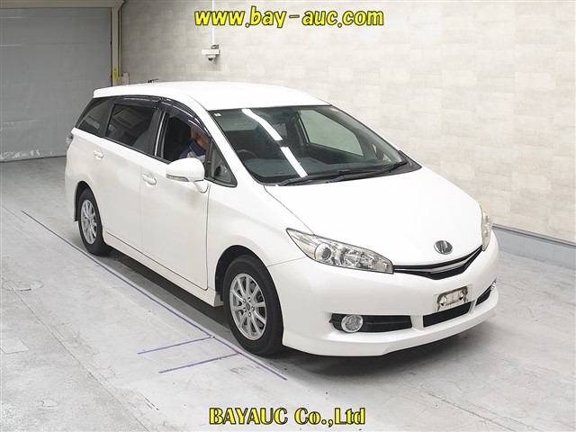 TOYOTA WISH