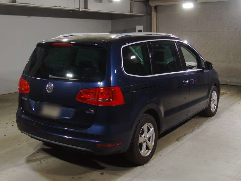 VOLKSWAGEN SHARAN