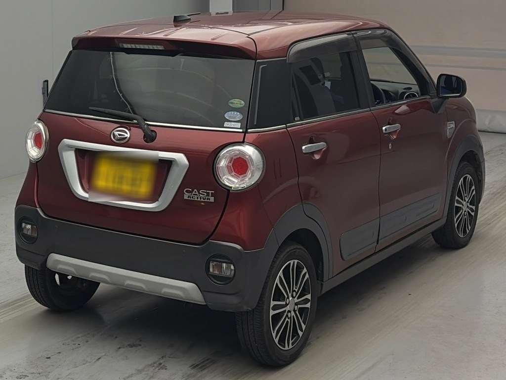 DAIHATSU CAST