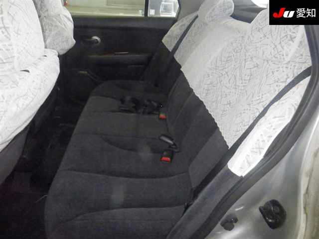 NISSAN TIIDA LATIO