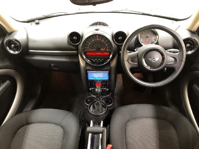 MINI CROSSOVER