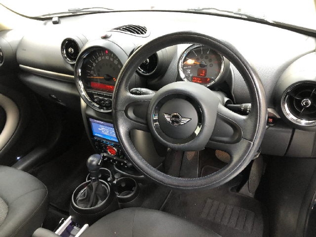 MINI CROSSOVER