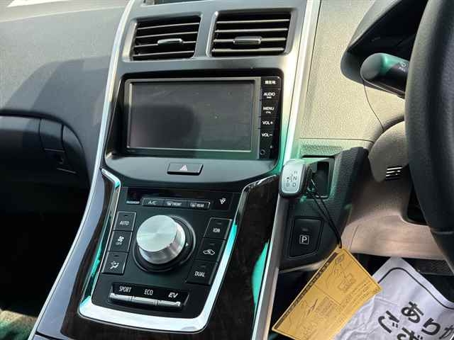 TOYOTA SAI