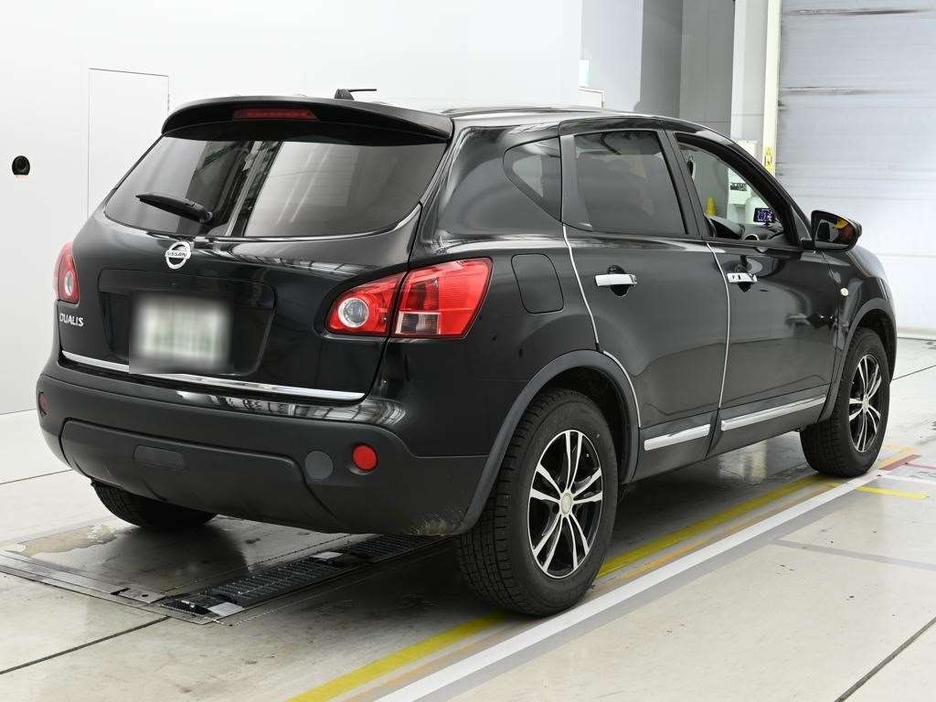 NISSAN DUALIS