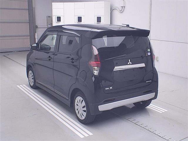 MITSUBISHI EK X