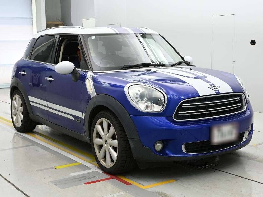 MINI CROSSOVER