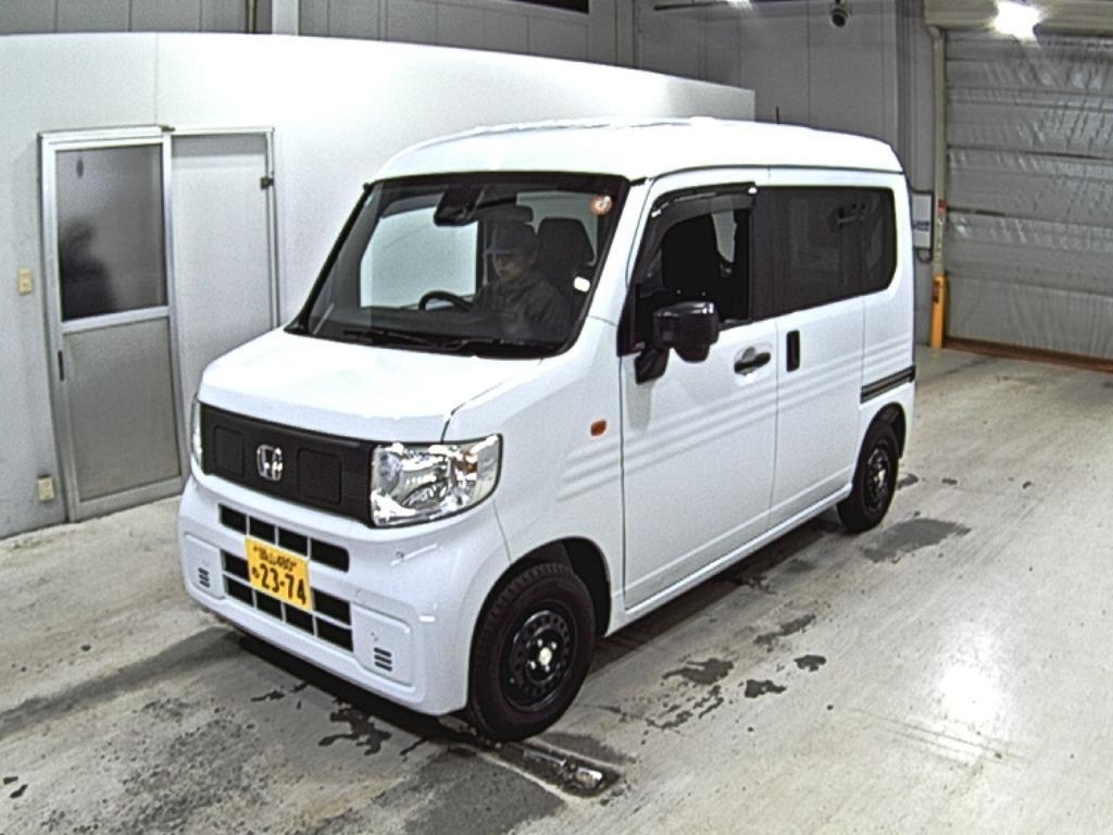 HONDA N-VAN