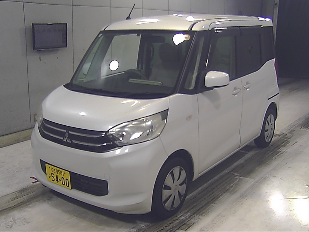 MITSUBISHI EK SPACE