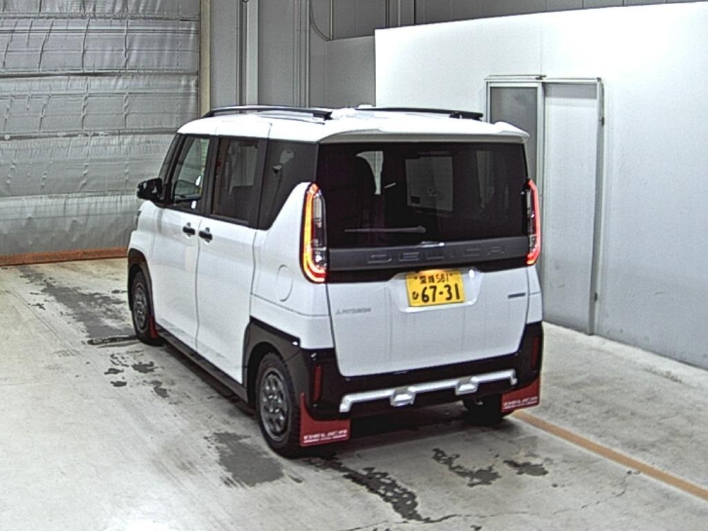MITSUBISHI DELICA MINI
