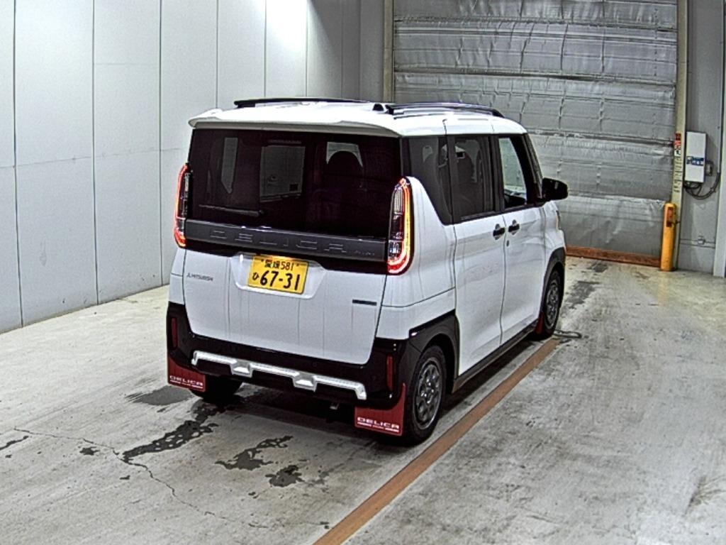 MITSUBISHI DELICA MINI