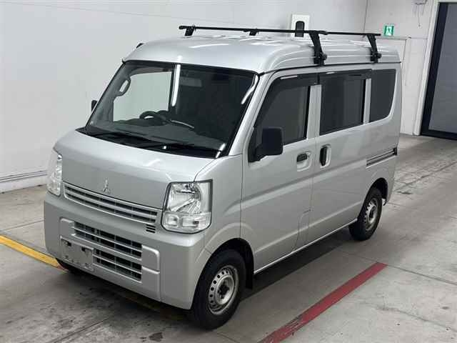 MITSUBISHI MINICAB