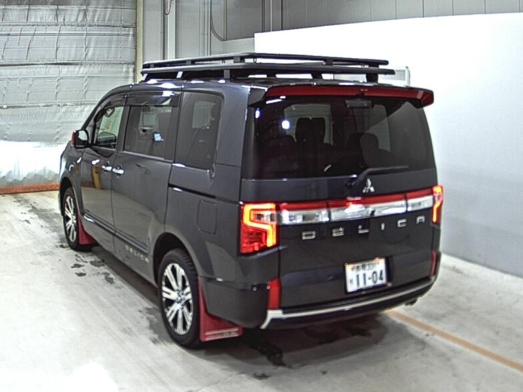 MITSUBISHI DELICA D:5