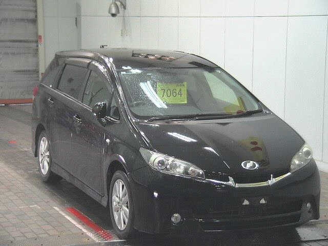 TOYOTA WISH