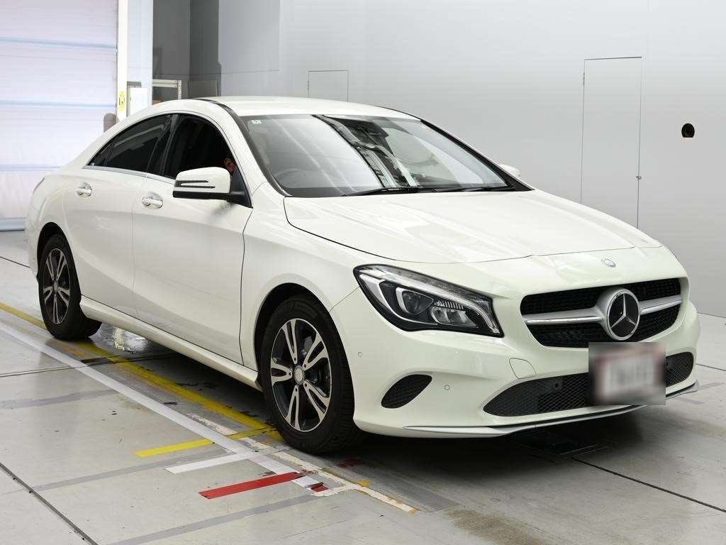 MERCEDES-BENZ CLA-CLASS