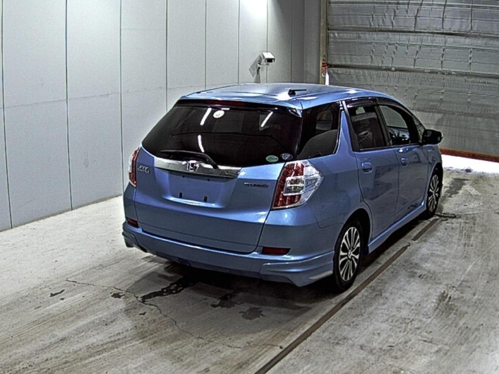 HONDA FIT SHUTTLE