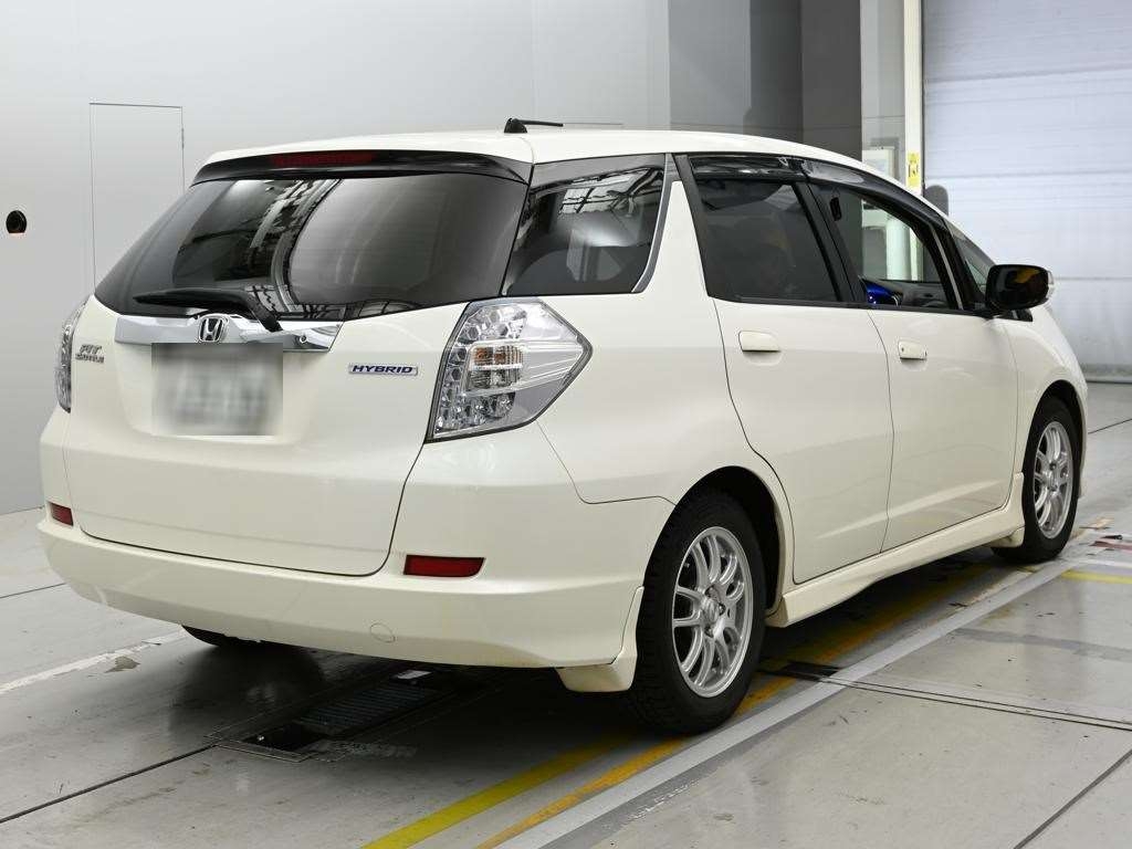 HONDA FIT SHUTTLE