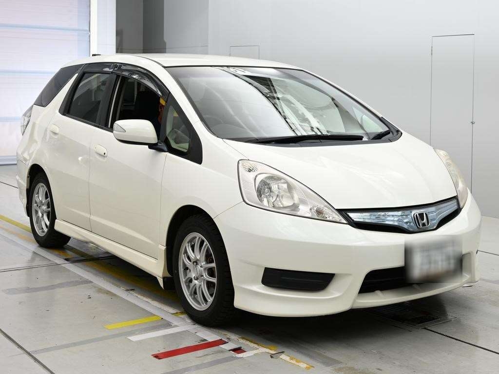 HONDA FIT SHUTTLE