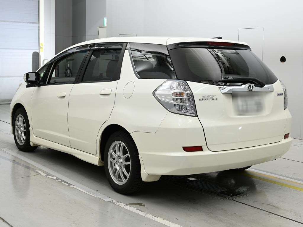 HONDA FIT SHUTTLE