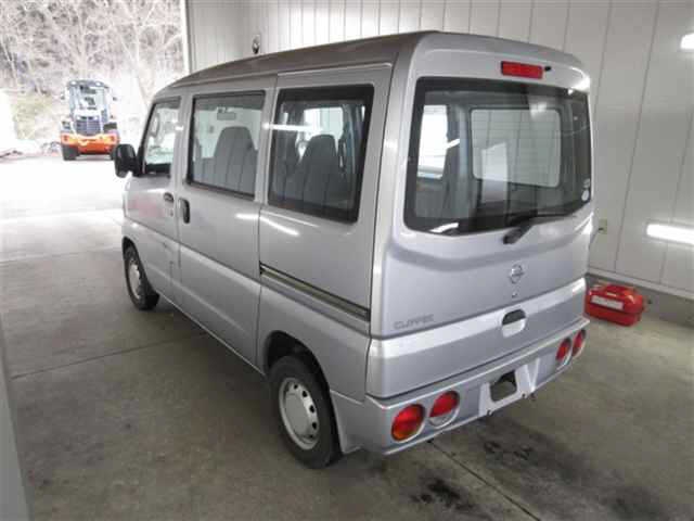 NISSAN CLIPPER