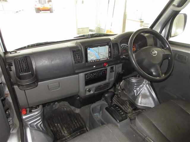 NISSAN CLIPPER