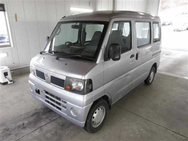 NISSAN CLIPPER