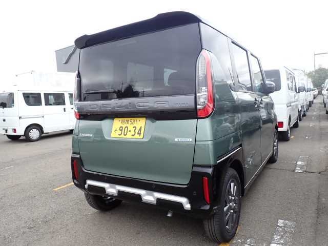 MITSUBISHI DELICA MINI