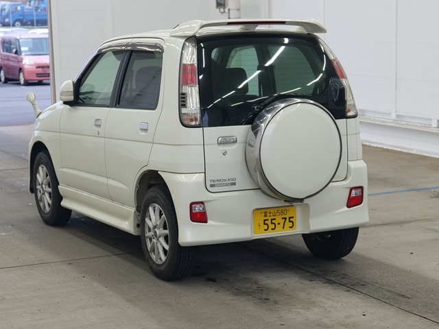 DAIHATSU TERIOS KID