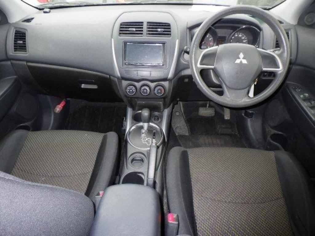 MITSUBISHI RVR