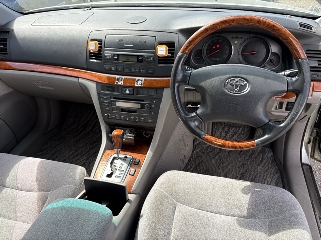 TOYOTA MARK II
