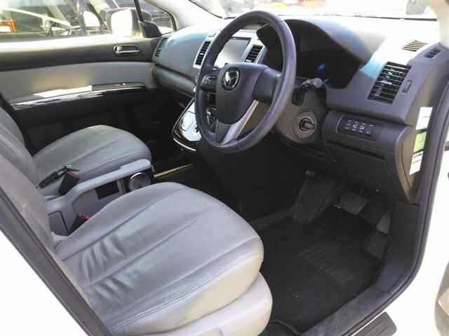 MAZDA MPV